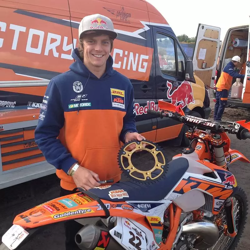 Supersprox RST-990 Orange Stealth Sprocket 4 Supersprox RST-990 Orange Stealth Sprocket - Image 4